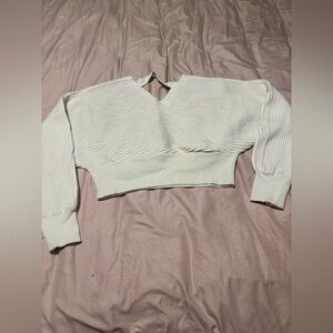 Cropped V-Neck Ribbed Knit Sweater in White